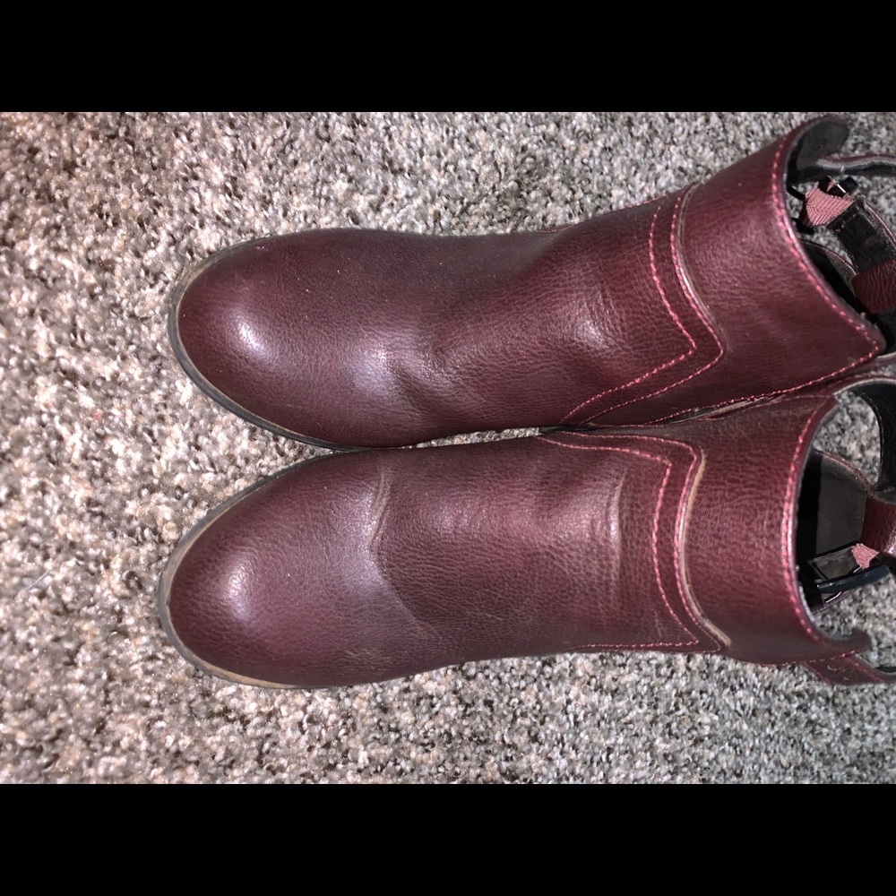 Used heels! - Picture 2 of 4